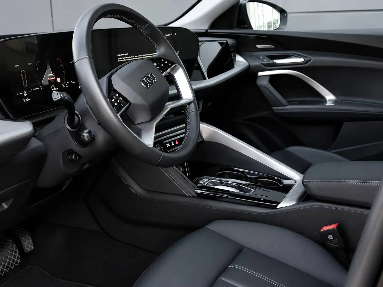 Audi Q5 - Image 13