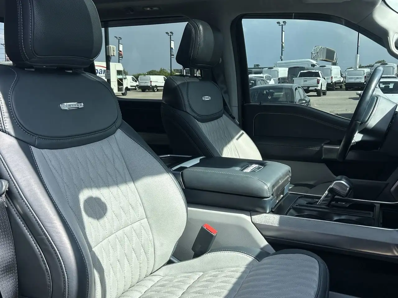 Ford F-150 - Image 31