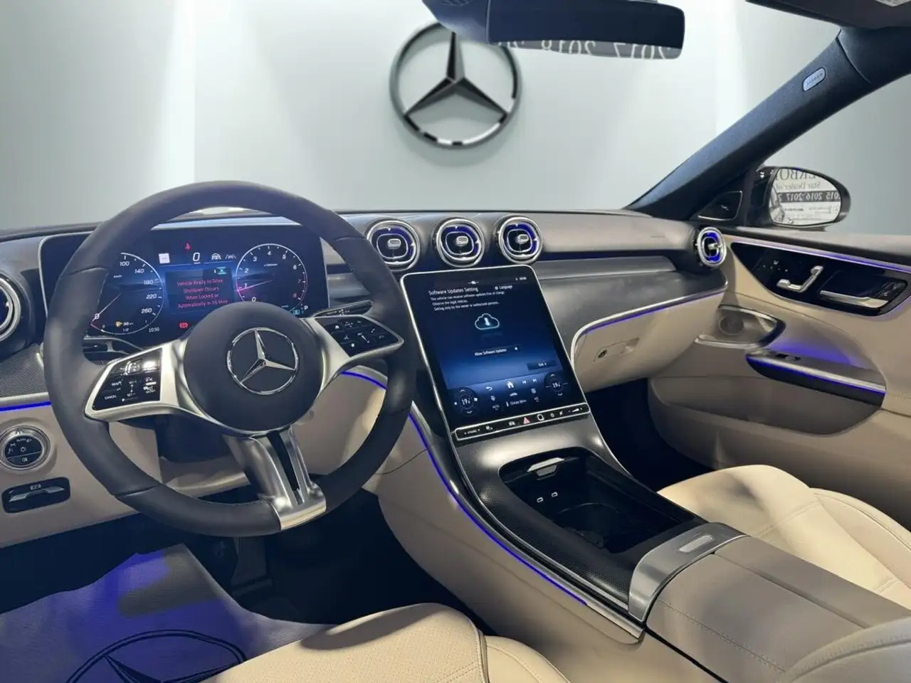 Mercedes-Benz C-Class - Image 15