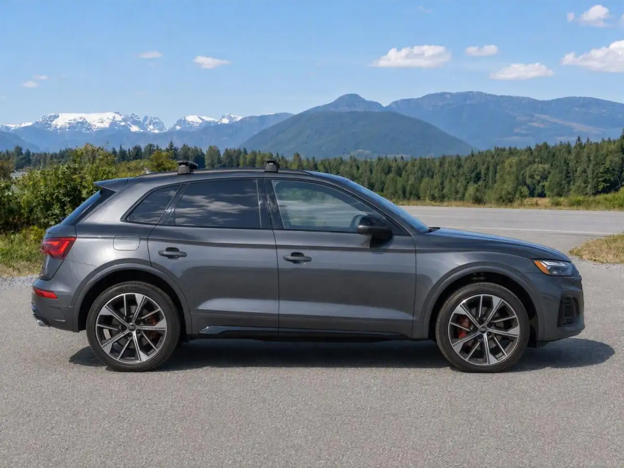 Audi SQ5 - Image 8