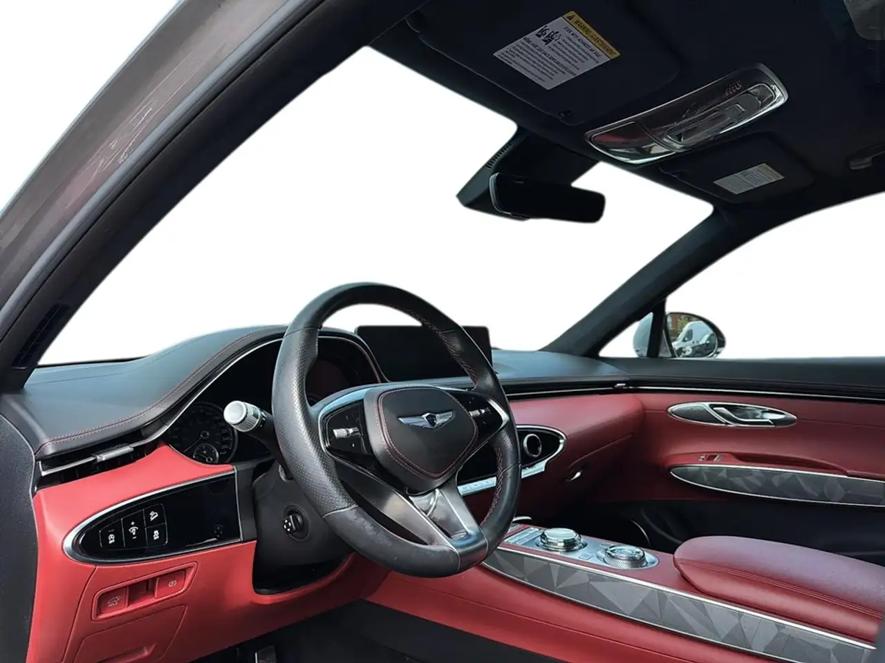 Genesis GV70 - Image 10