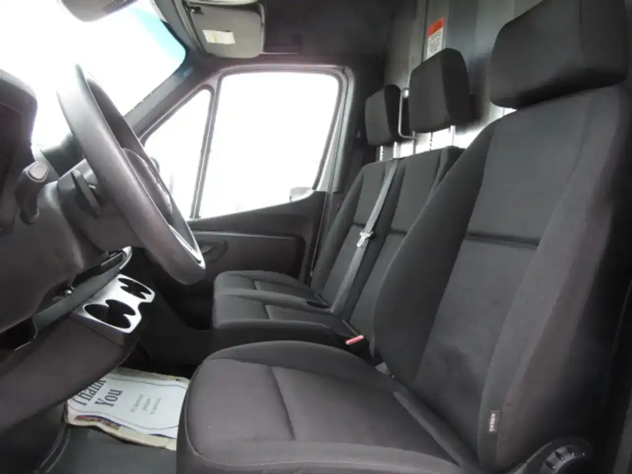 Mercedes-Benz Sprinter - Image 3
