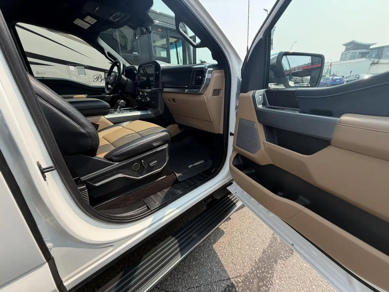 Ford F-150 - Image 16