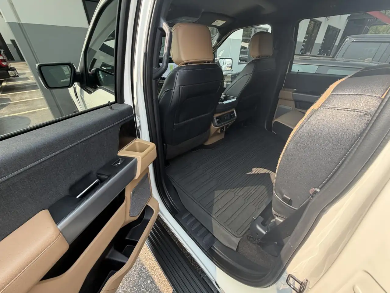 Ford F-150 - Image 18