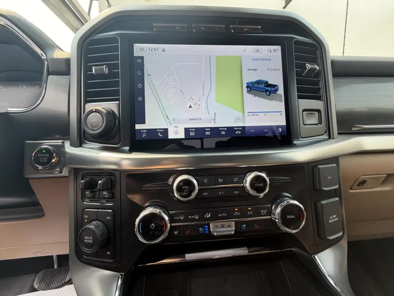 Ford F-150 - Image 14