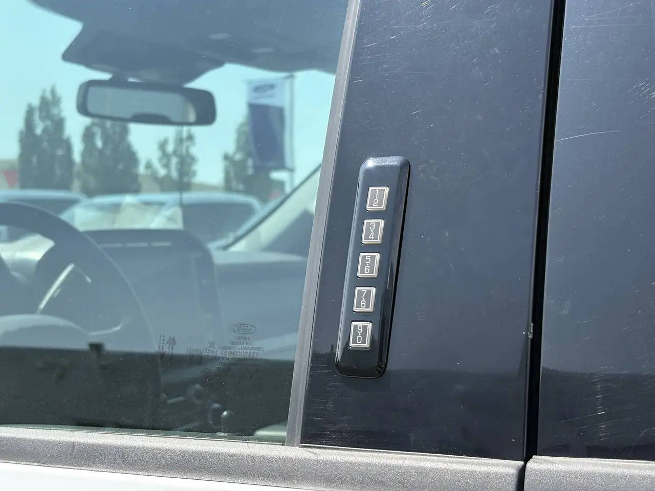 Ford F-150 - Image 13