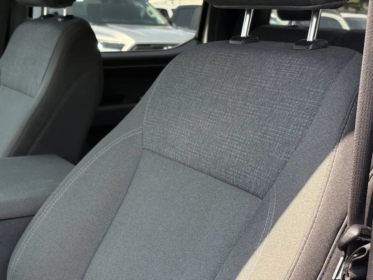 Ford F-150 - Image 16
