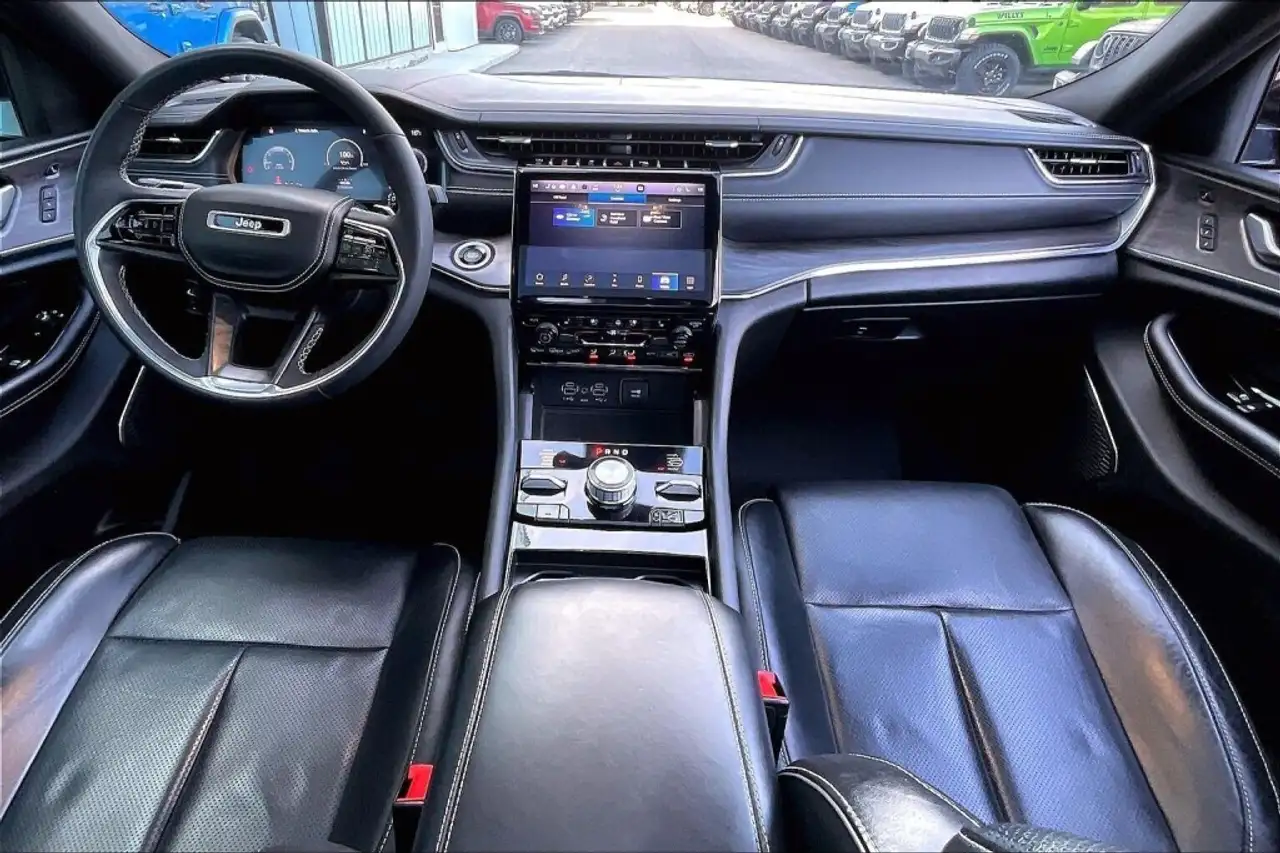 Jeep Grand Cherokee - Image 7