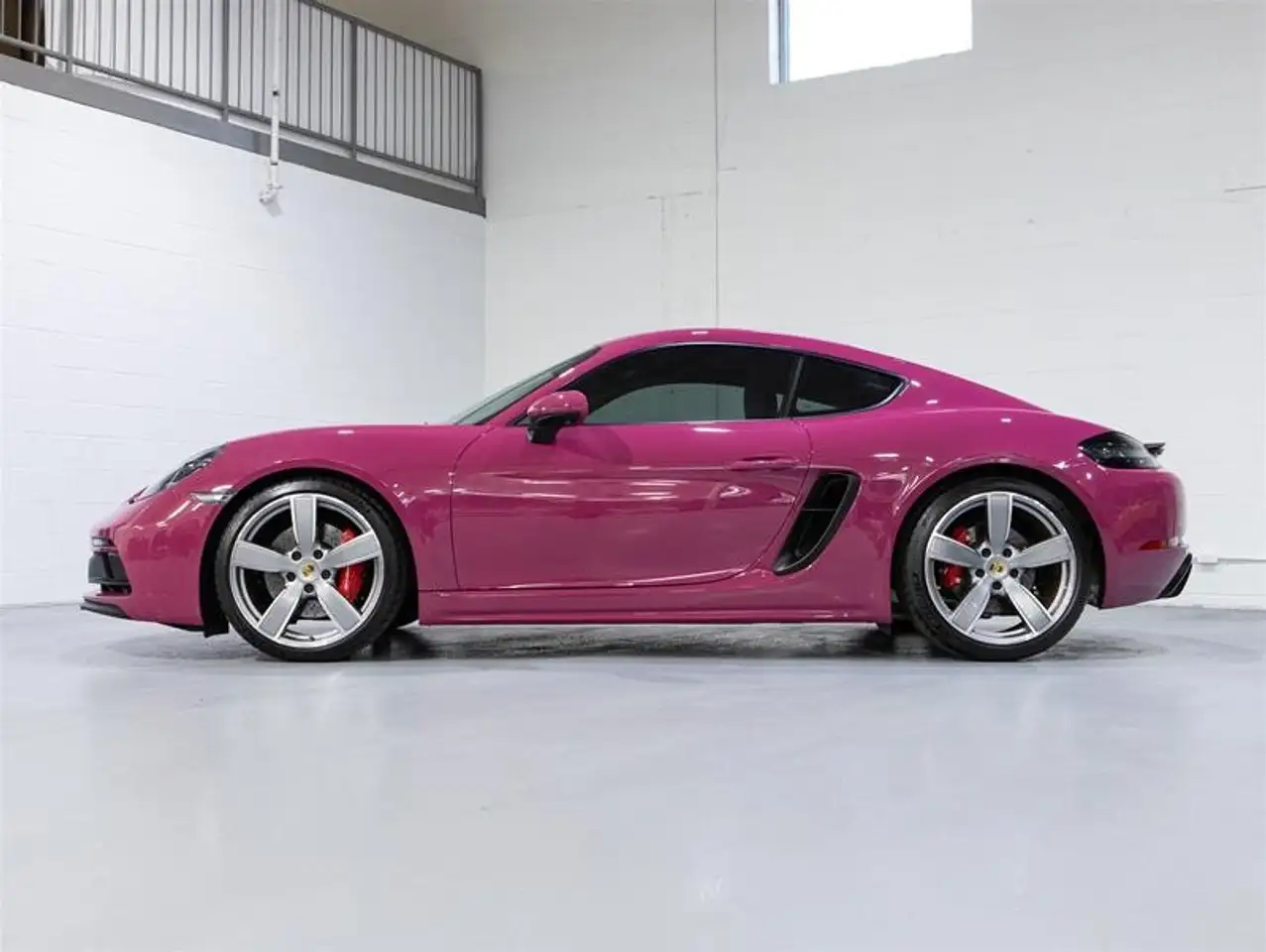 Porsche 718 Cayman - Image 5