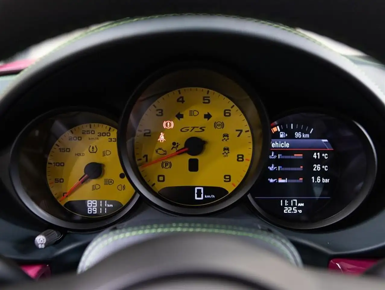Porsche 718 Cayman - Image 17