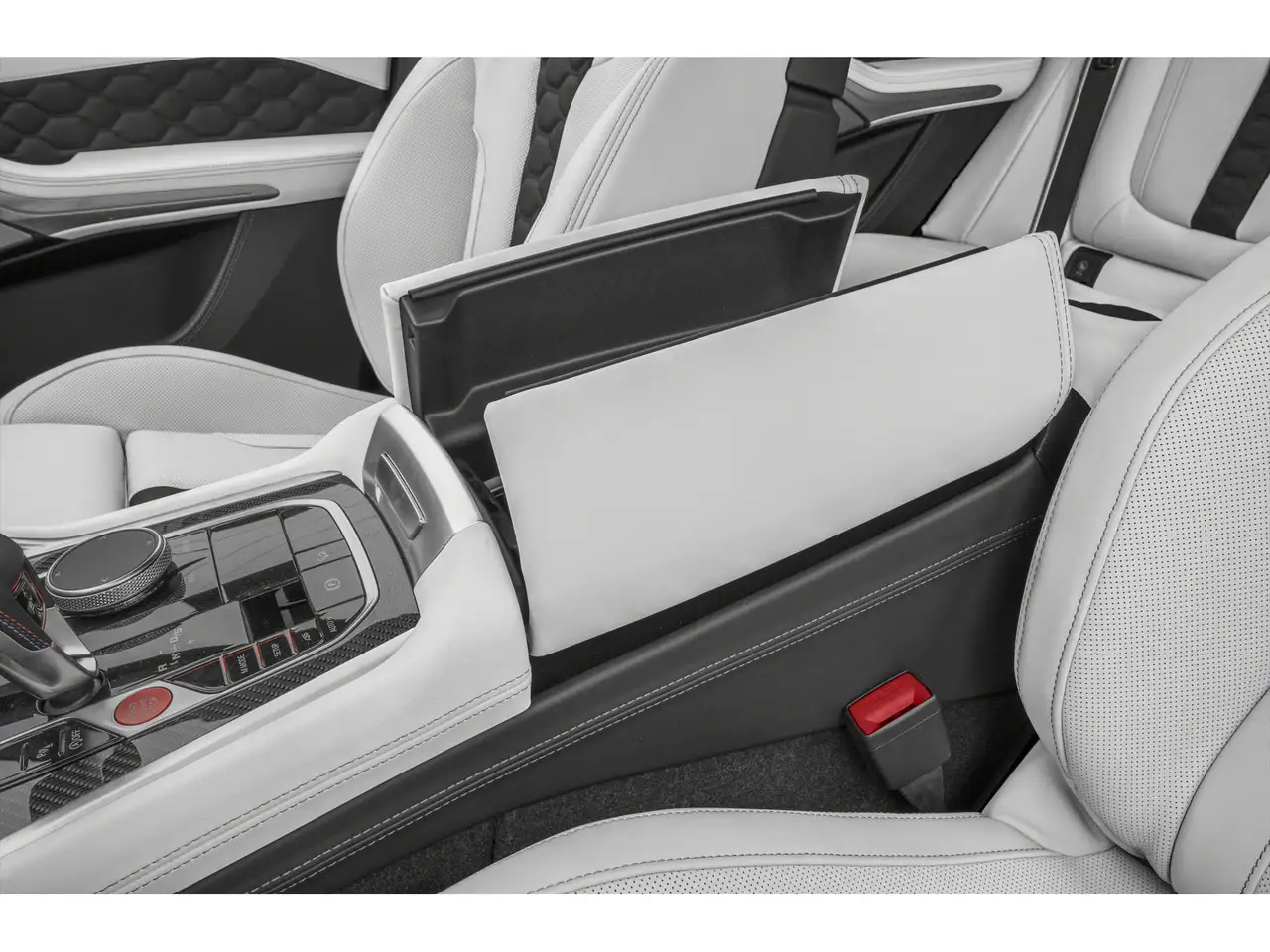 BMW X5 M - Image 9