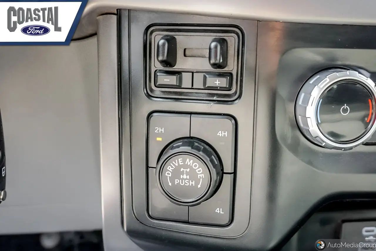 Ford F-150 - Image 17