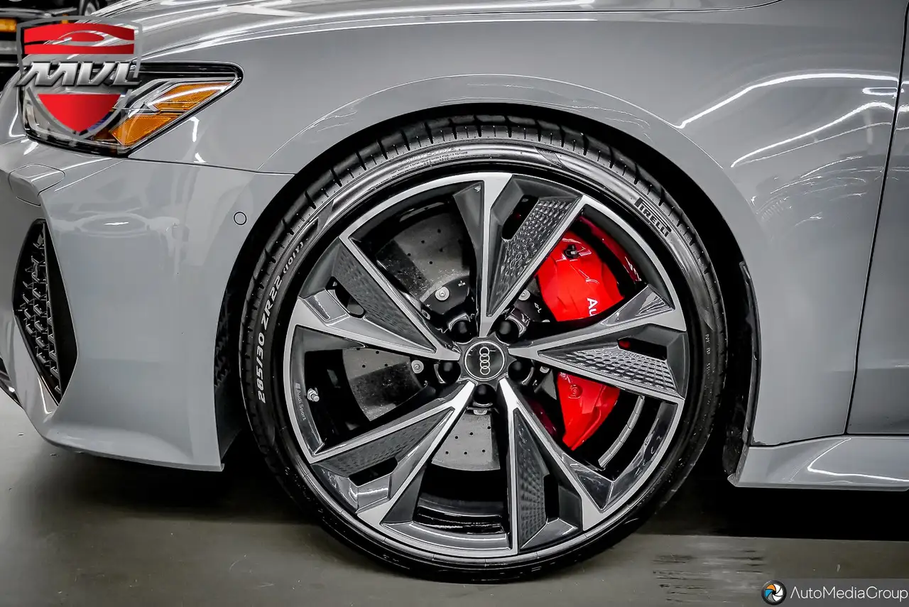 Audi RS7 - Image 15