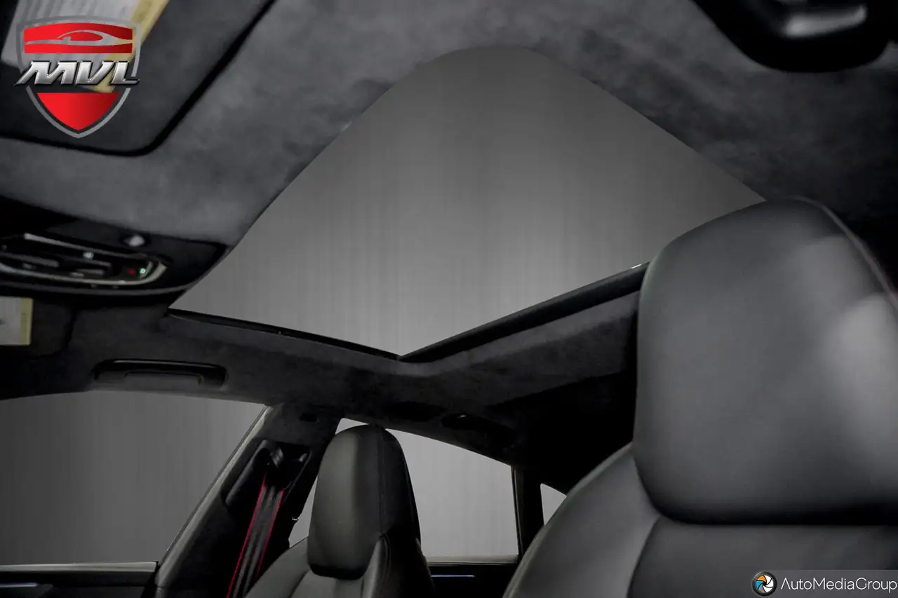 Audi RS7 - Image 22