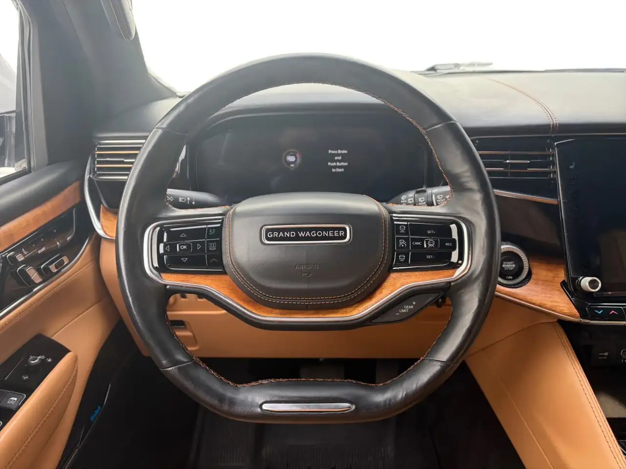 Jeep Grand Wagoneer - Image 21