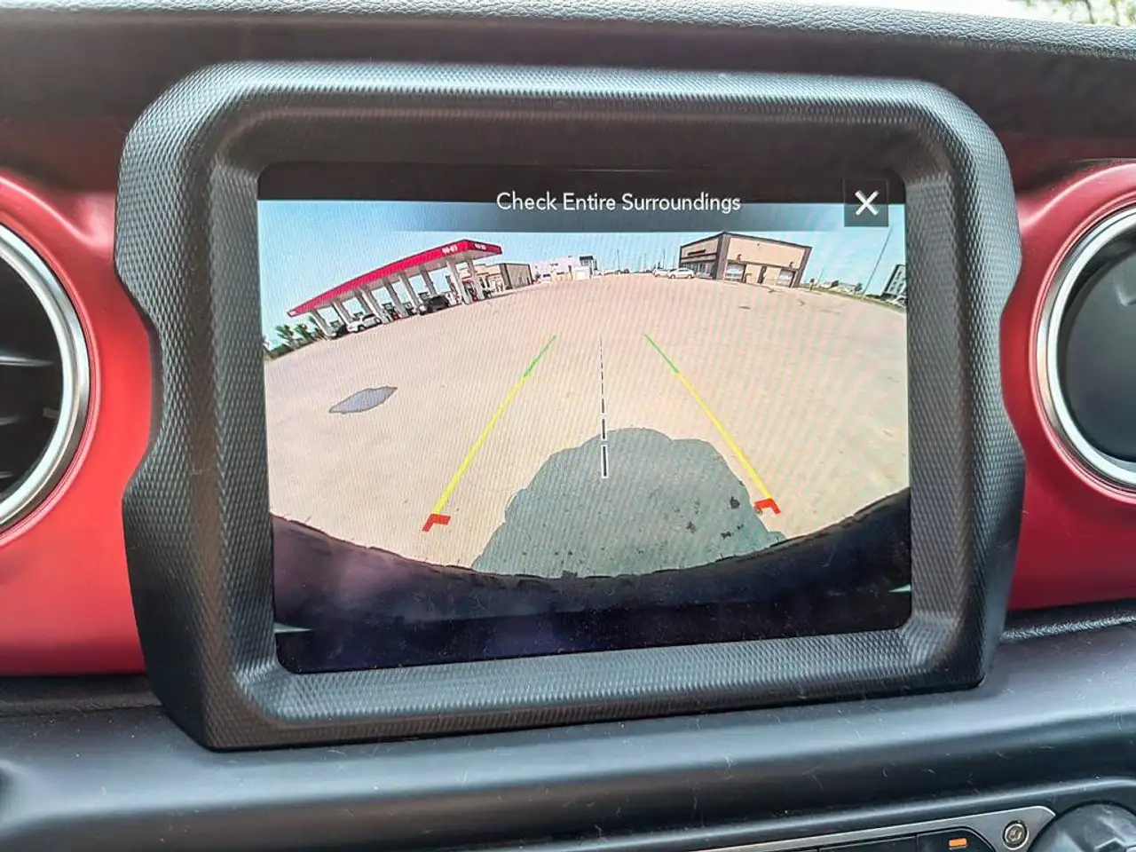 Jeep Wrangler - Image 27