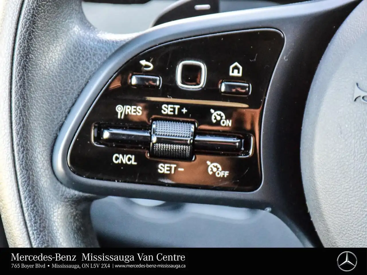 Mercedes-Benz Sprinter - Image 18