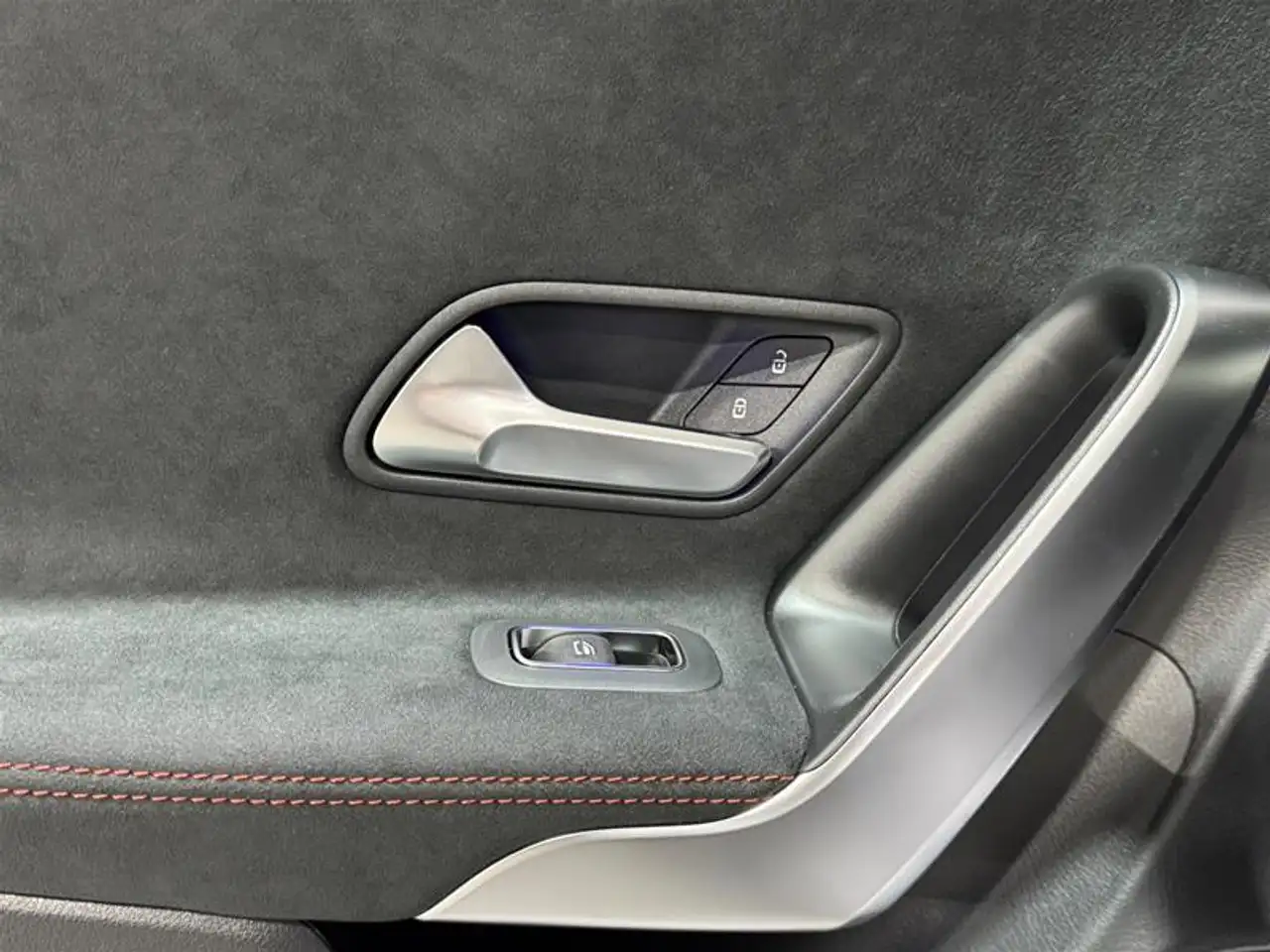 Mercedes-Benz CLA - Image 19