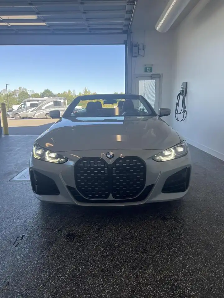 BMW 4 Series - Image 2