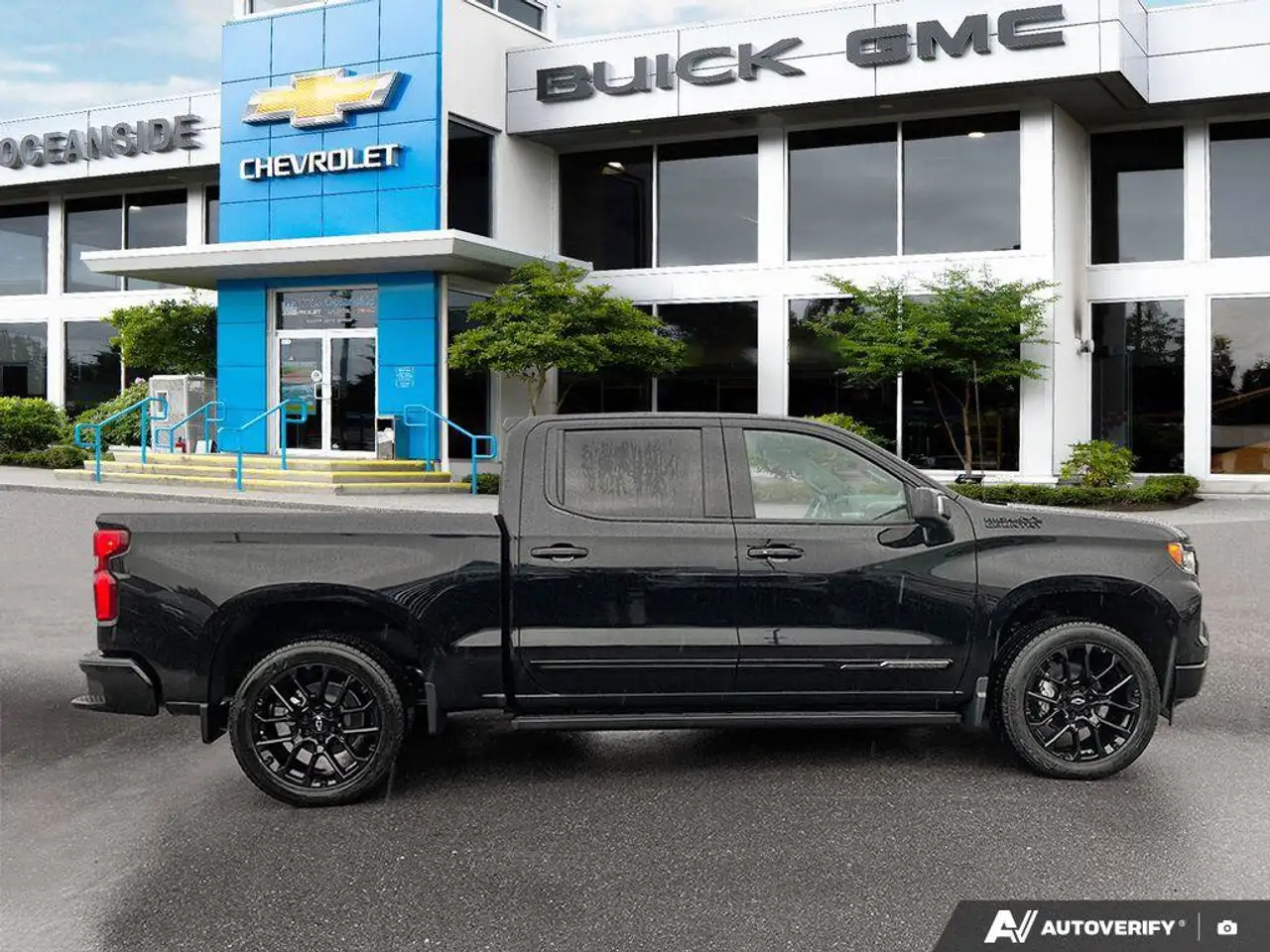 Chevrolet Silverado 1500 - Image 7