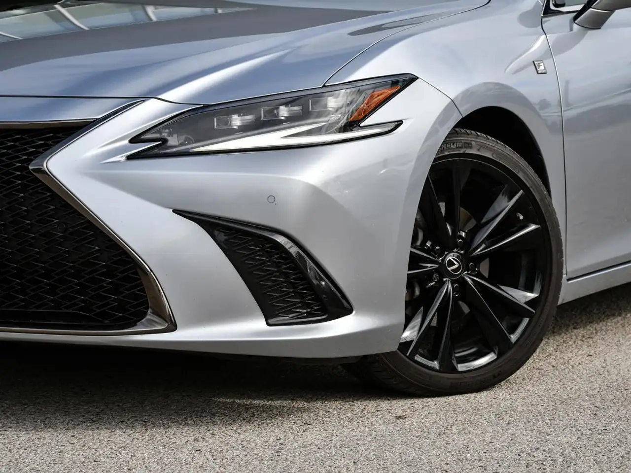 Lexus ES 350 - Image 2