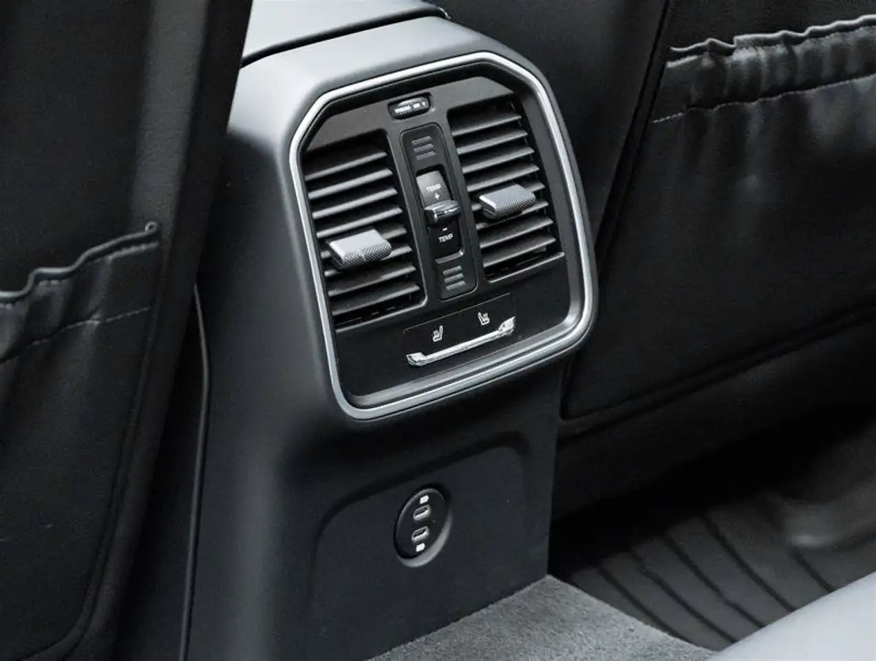 Porsche Macan - Image 36