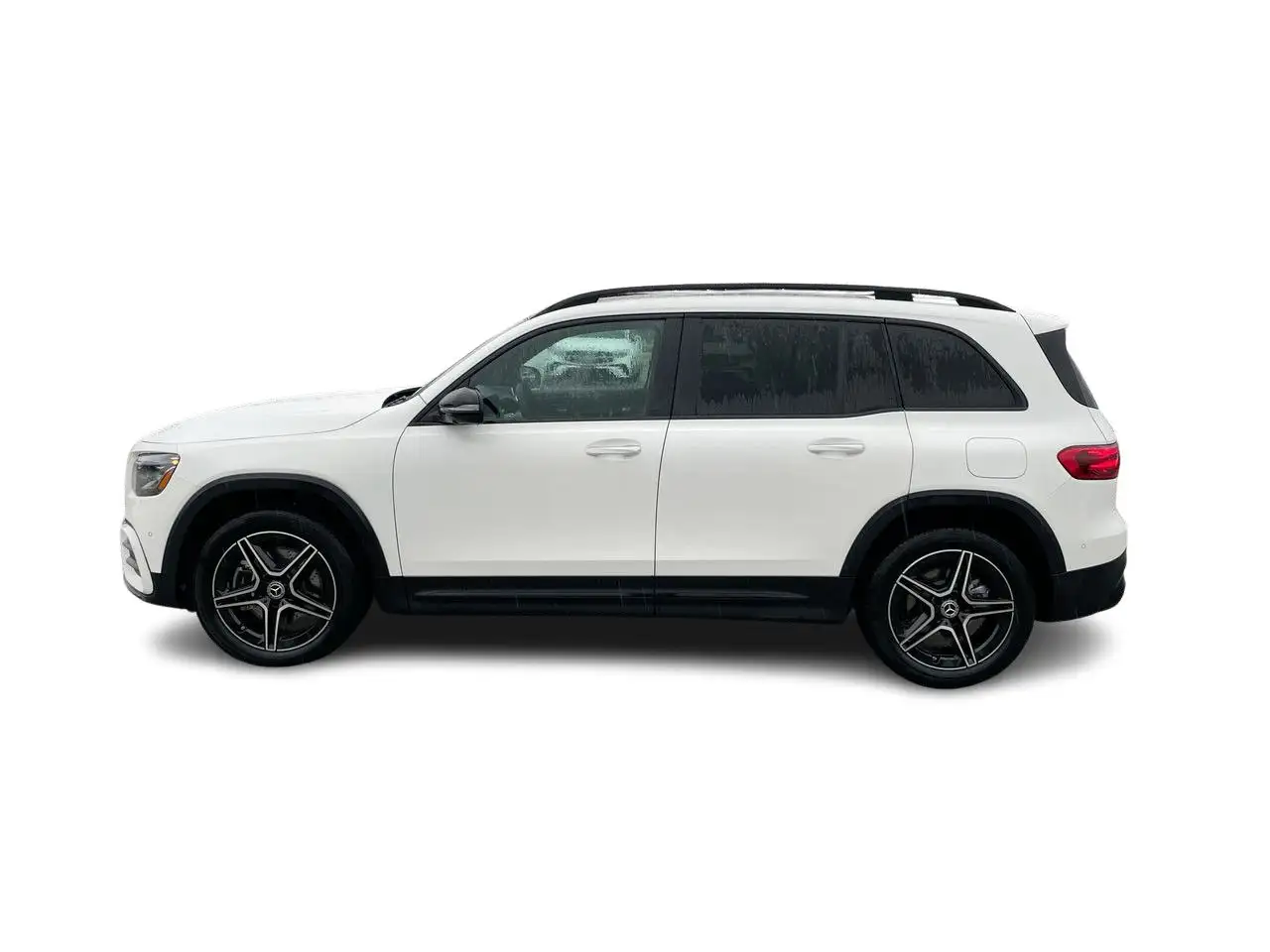Mercedes-Benz GLB - Image 8