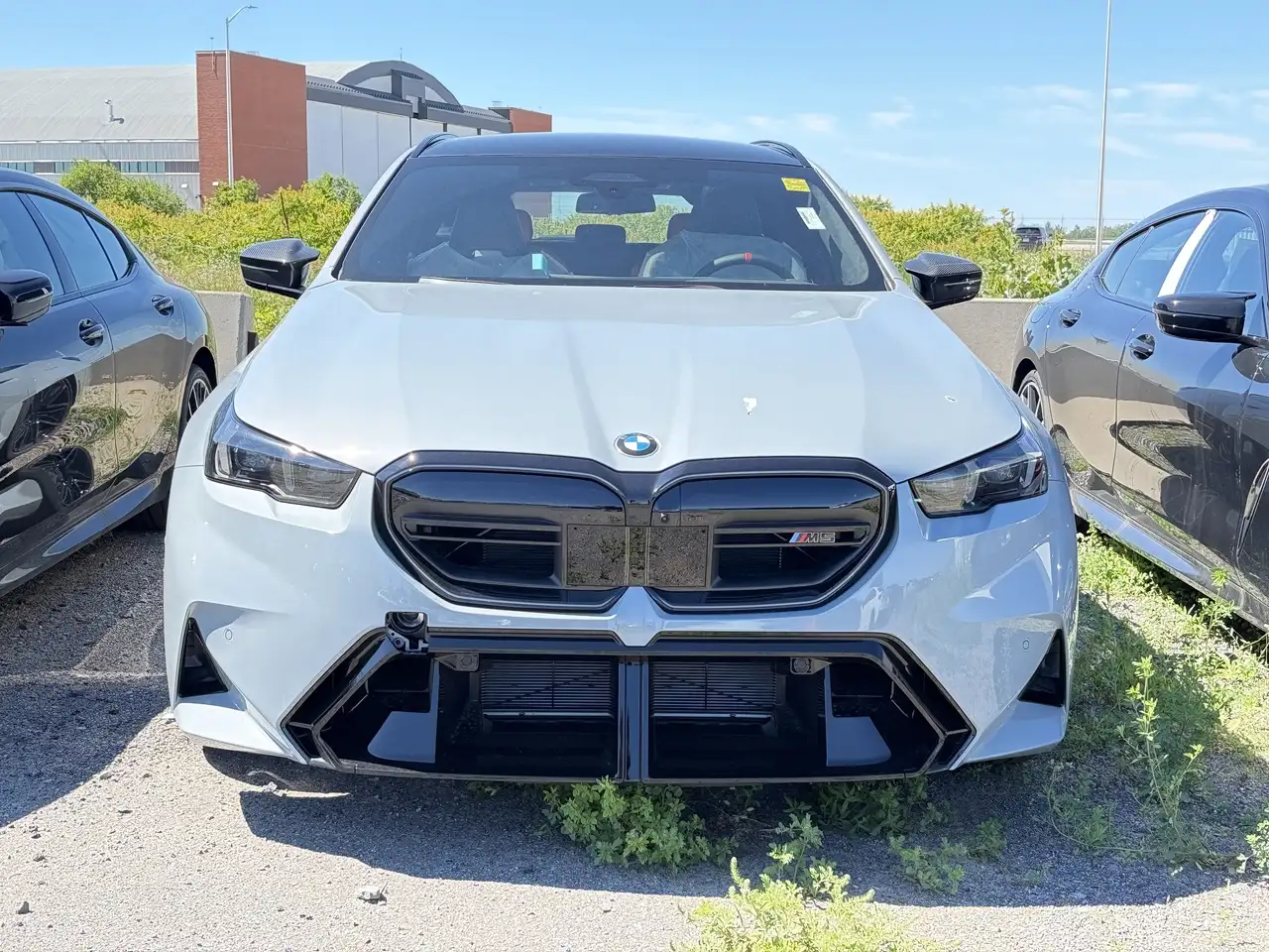 BMW M5 - Image 2