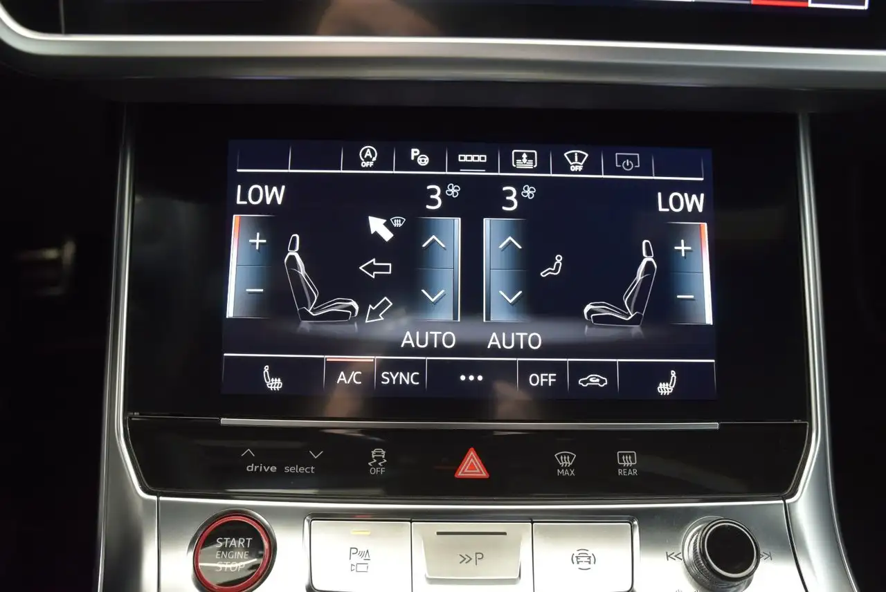 Audi S6 - Image 32
