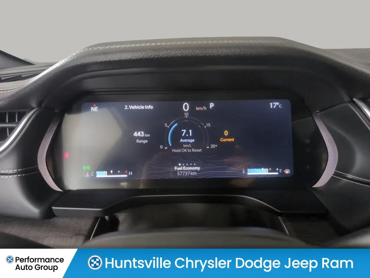 Jeep Grand Cherokee - Image 21