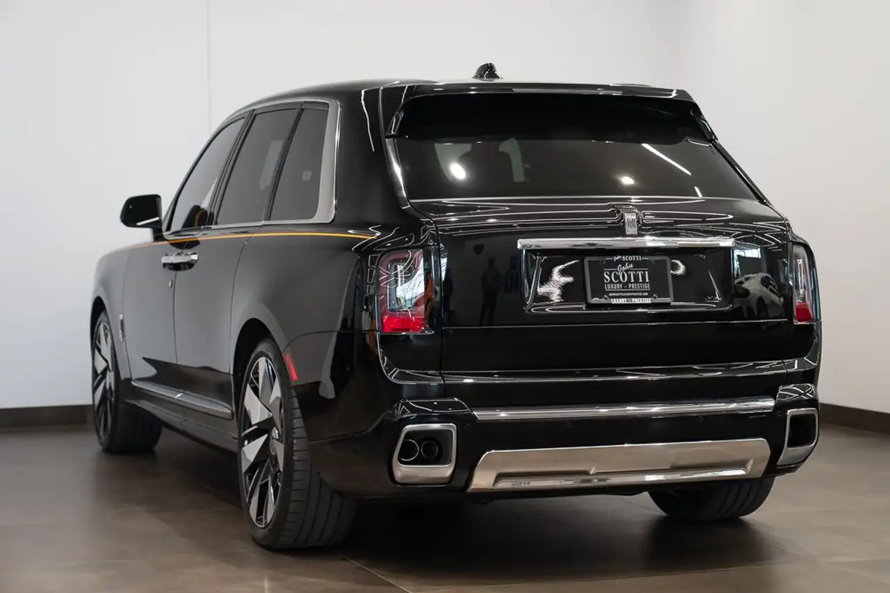 Rolls-Royce Cullinan - Image 6