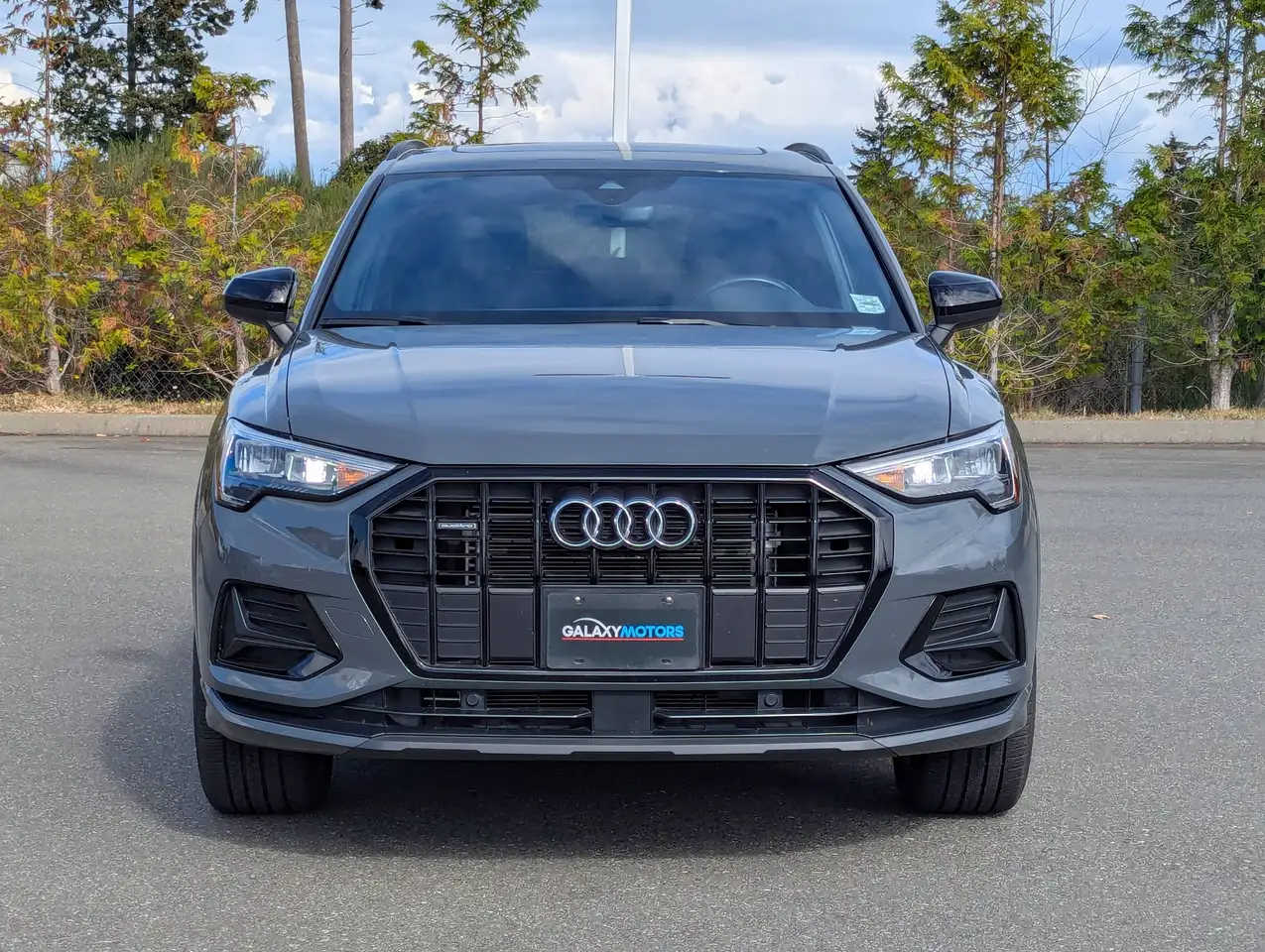 Audi Q3 - Image 3
