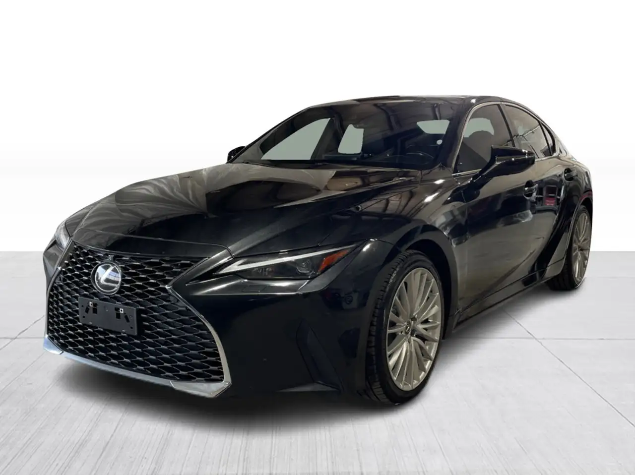 Lexus IS - Image 11