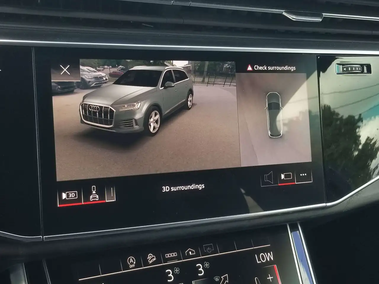 Audi Q7 - Image 19