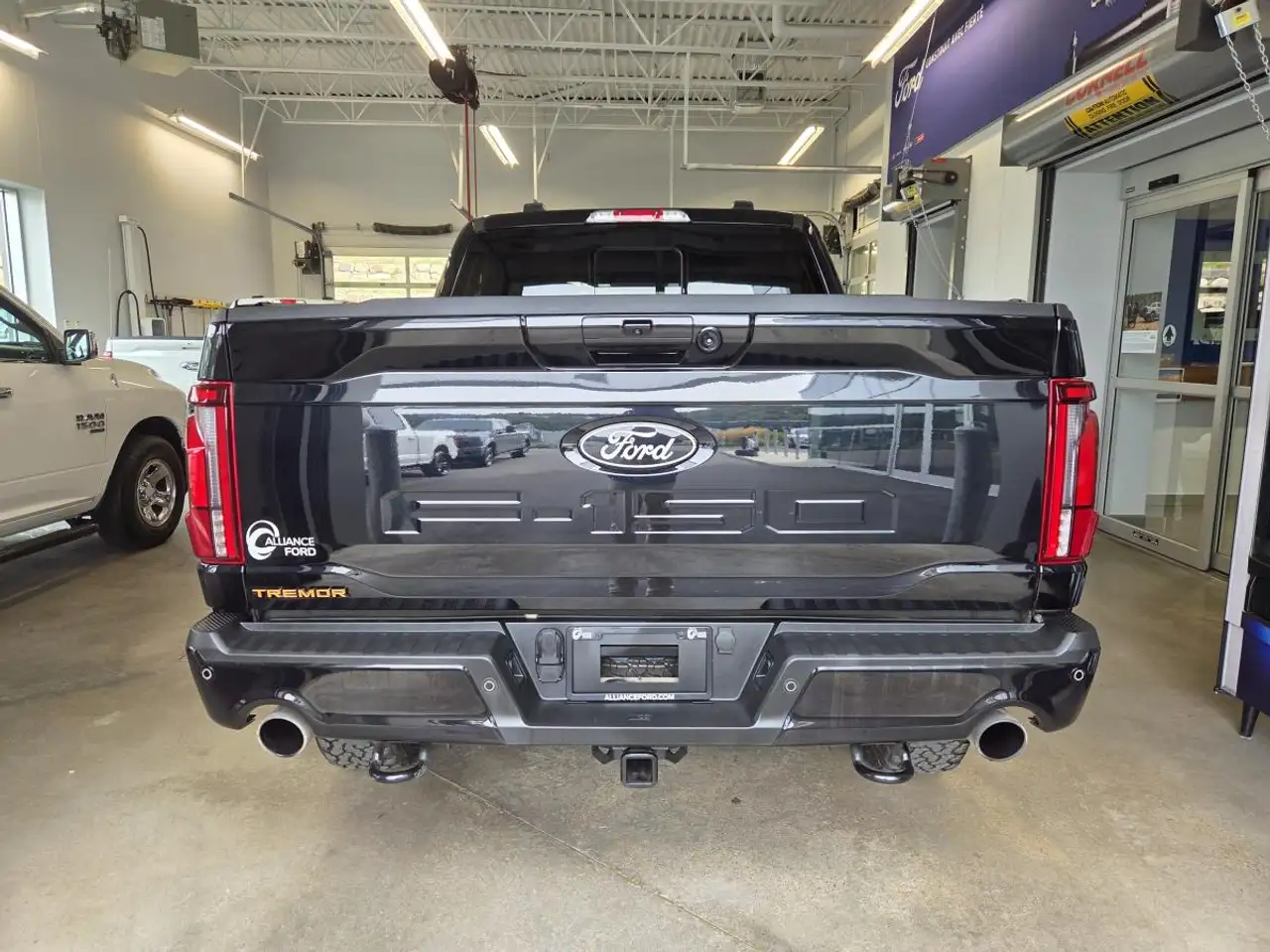 Ford F-150 - Image 5