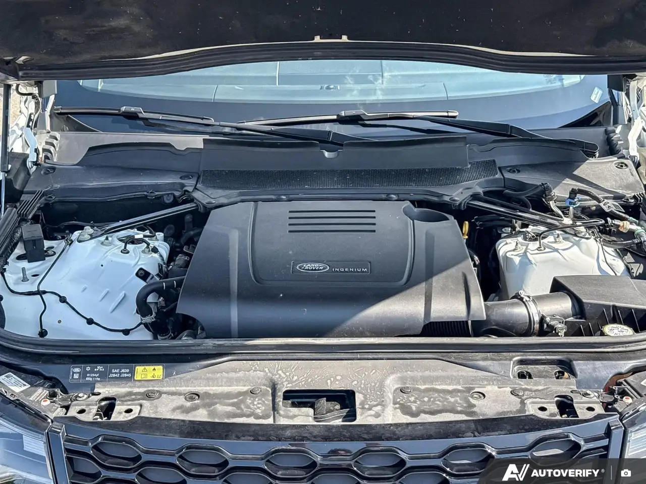 Land Rover Discovery - Image 11