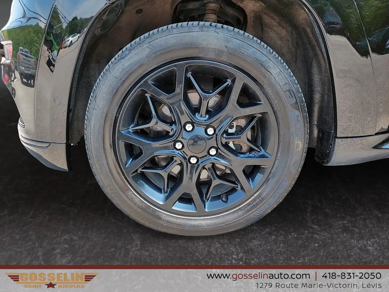 Jeep Grand Cherokee - Image 11