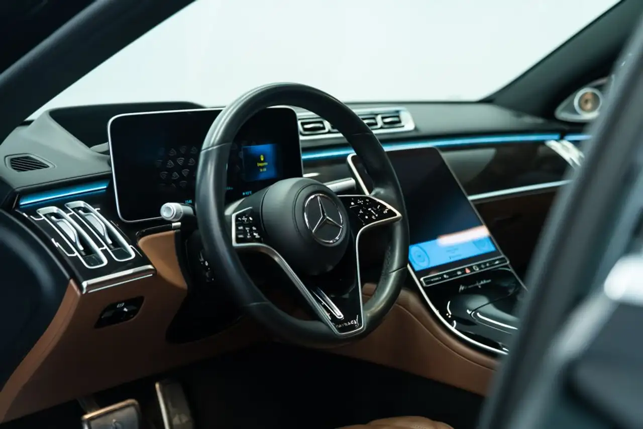 Mercedes-Benz S-Class - Image 14