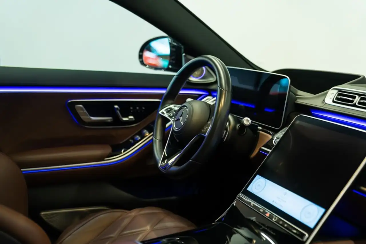 Mercedes-Benz S-Class - Image 11