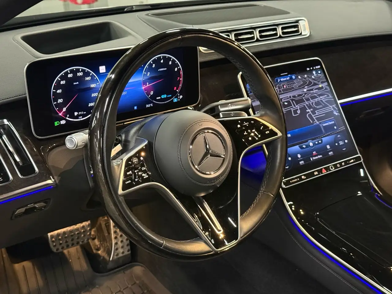 Mercedes-Benz S-Class - Image 13
