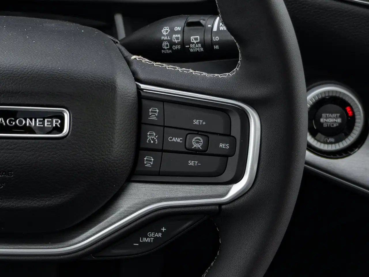 Jeep Grand Wagoneer - Image 31