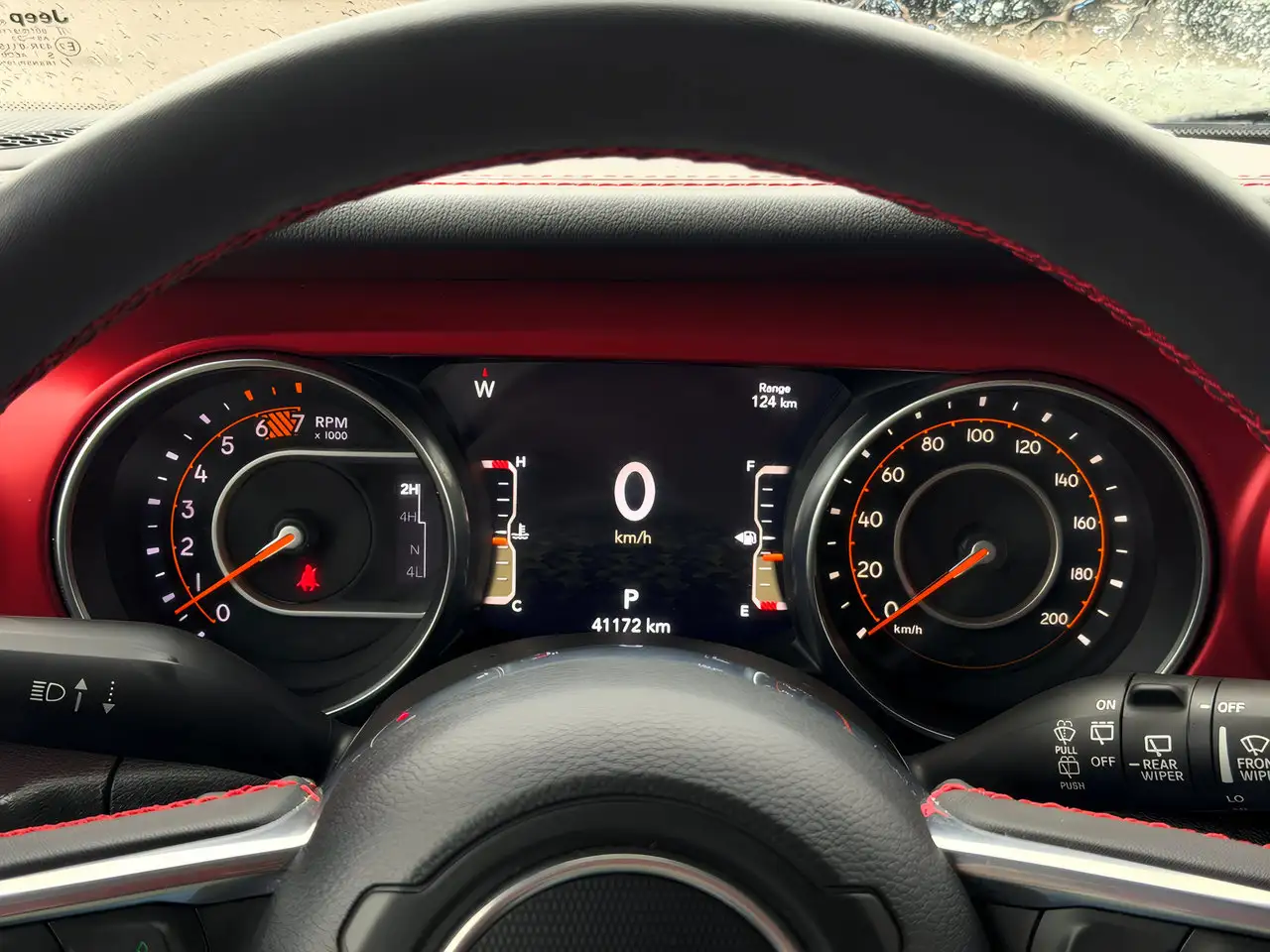 Jeep Wrangler - Image 18