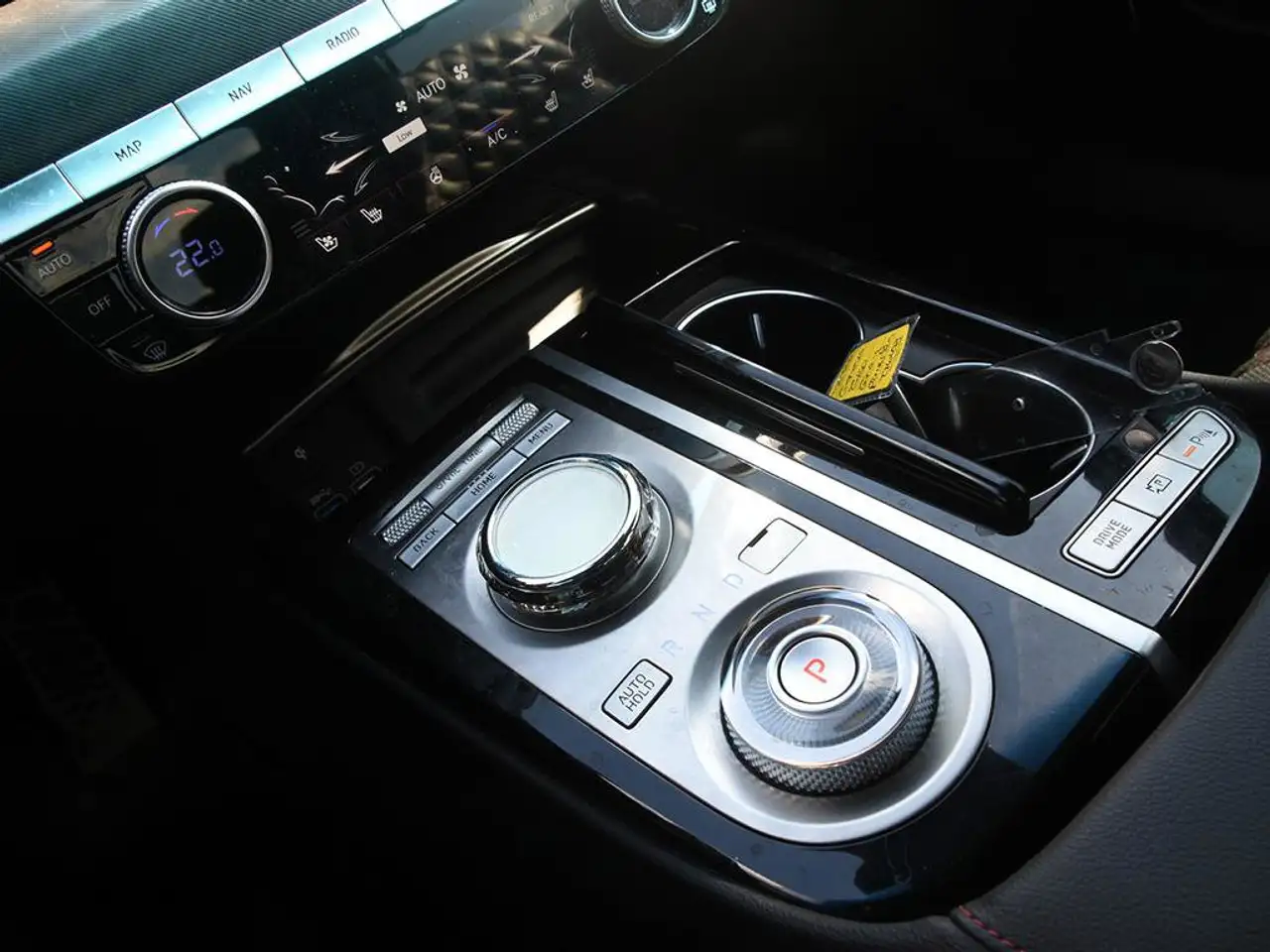 Genesis G80 - Image 23