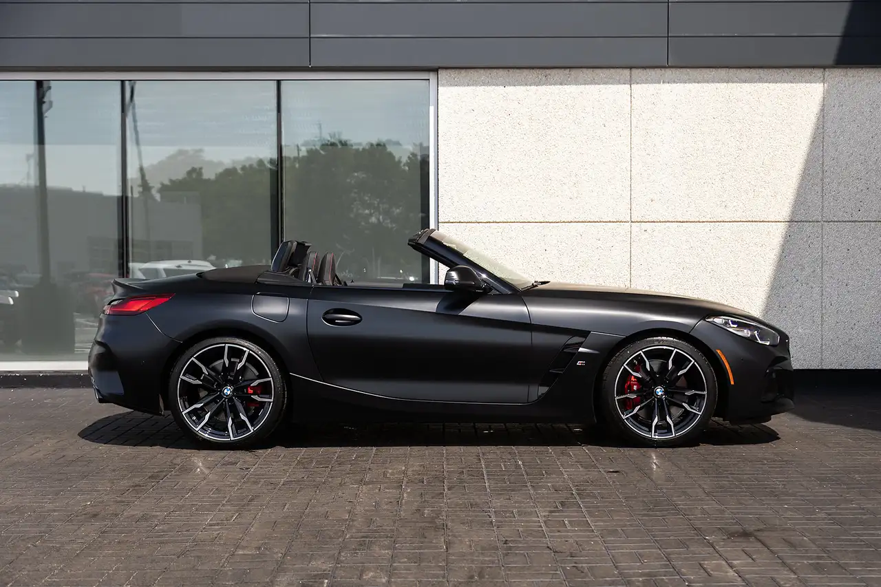 BMW Z4 - Image 10