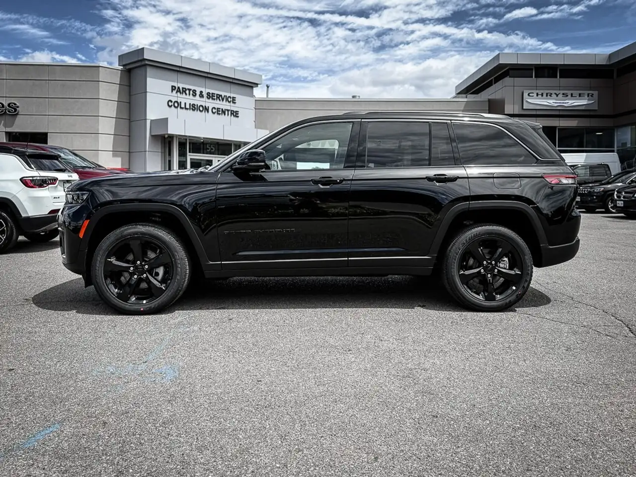 Jeep Grand Cherokee - Image 8