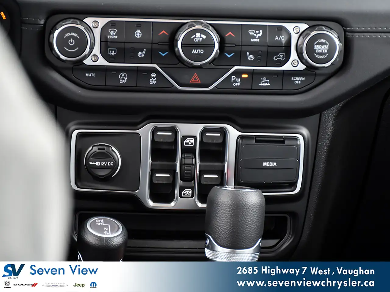 Jeep Wrangler - Image 16
