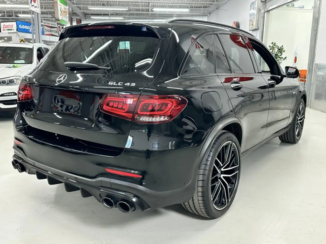 Mercedes-Benz GLC - Image 8