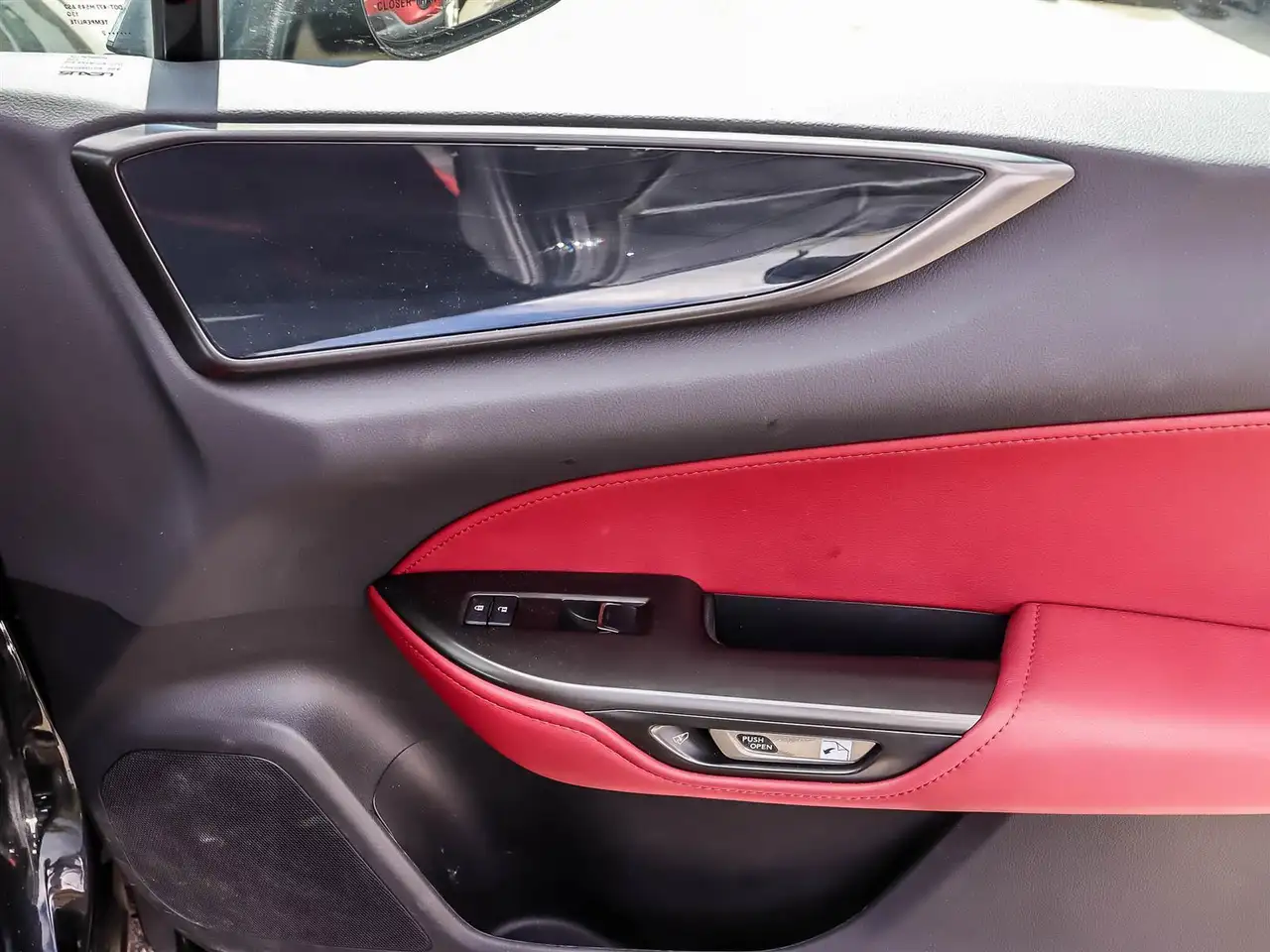 Lexus NX - Image 13