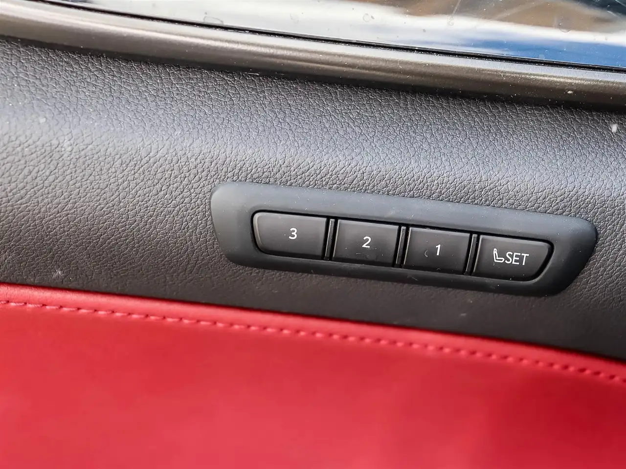 Lexus NX - Image 19