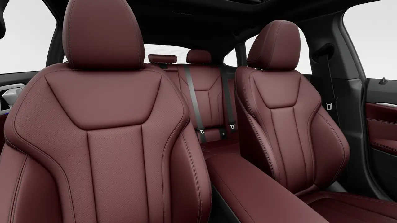 BMW i4 - Image 11